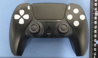 PS5 : la DualSense noire aurait-elle fuité ? Des premières photos de la manette