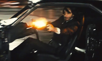 John Wick 4 : c'est bien Keanu Reeves qui pilote sa muscle-car tout en tirant sur les Champs-Elysées