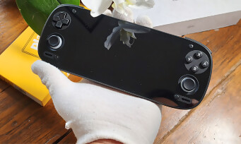 Test Retroid Pocket 5 : la reine du rétrogaming, mais bien plus encore !