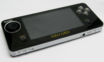 Neo Geo X : la guerre entre SNK Playmore et Tommo continue