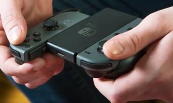 Nintendo Switch : le Joy-Con Grip fourni avec la console ne rechargera pas les manettes