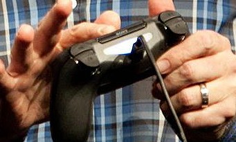 E3 2013 : le pavé tactile de la DualShock 4 est cliquable