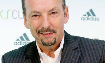 Peter Moore : le PDG de EA Sports arrête le jeu vidéo pour se consacrer au football !