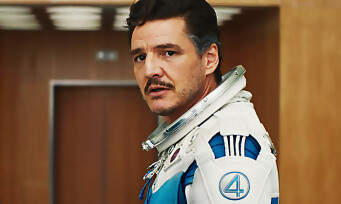 Les 4 Fantastiques : Pedro Pascal étire ses membres face à la Surfeuse d'Argent