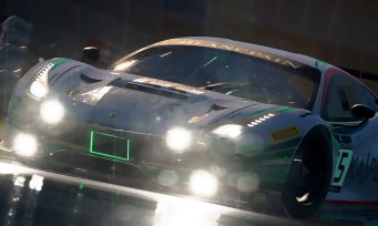 Assetto Corsa Competizione : 5 minutes de gameplay sous la pluie à Spa-Francorchamps