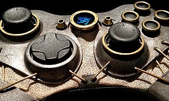 Xbox 360 : un artiste créé une manette Dishonored absolument magnifique !