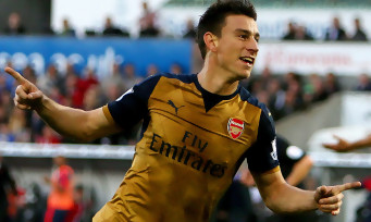 FIFA 16 : l'équipe de la semaine avec Koscielny, Reus et Coutinho