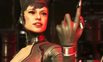 Injustice 2 : Catwoman donne des coups de griffes et de fouet à Harley Quinn