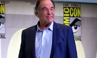 Pokémon Go : Oliver Stone n'aime pas le jeu et l'accuse de "totalitarisme" !